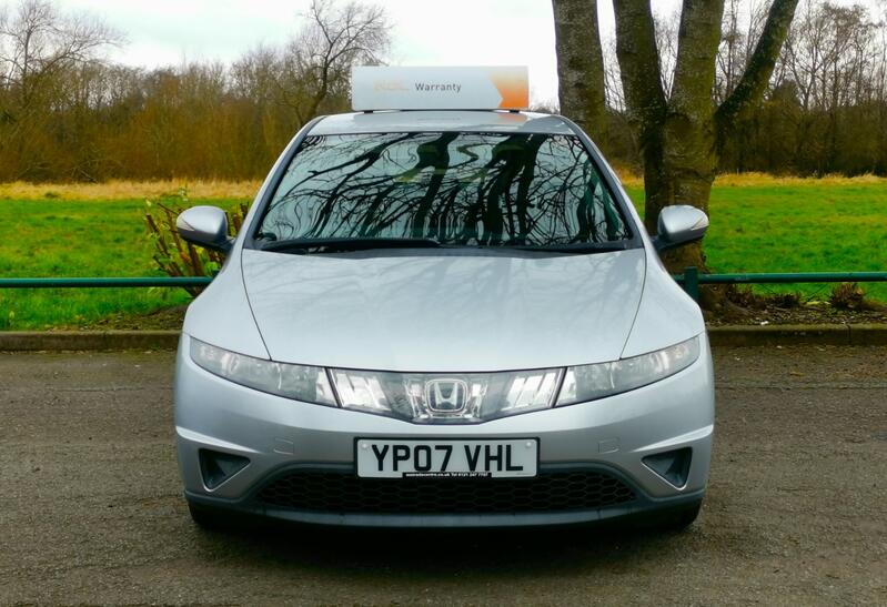 View HONDA CIVIC 1.8 i-VTEC SE 