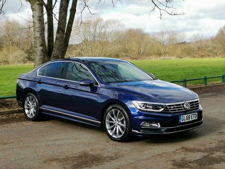 VOLKSWAGEN PASSAT 1.5 TSI EVO R-Line