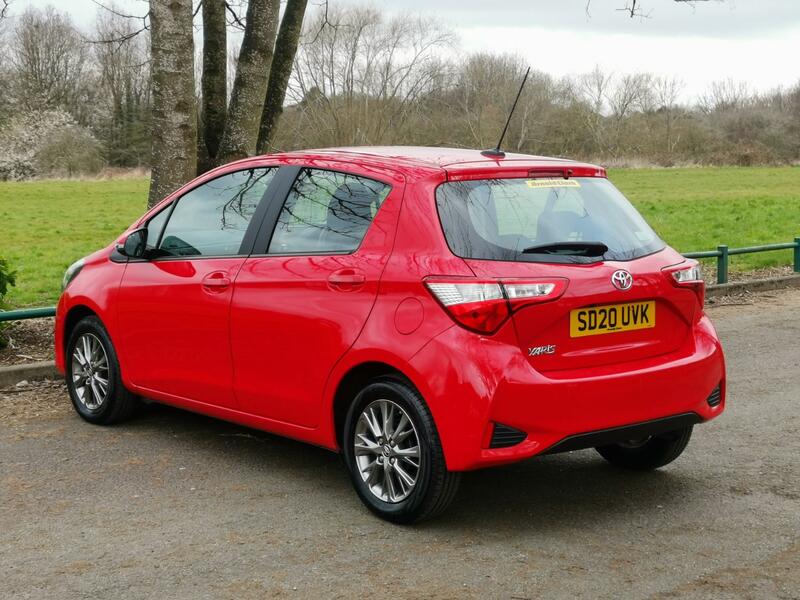 TOYOTA YARIS