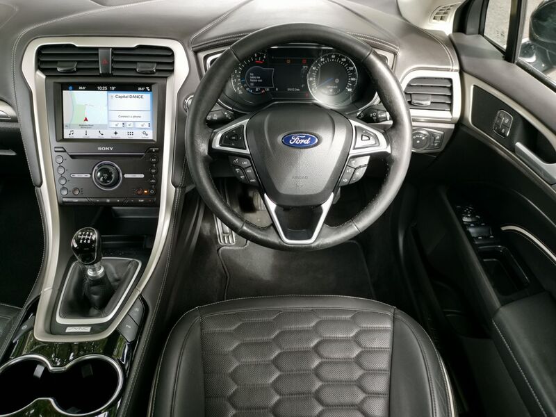 FORD MONDEO