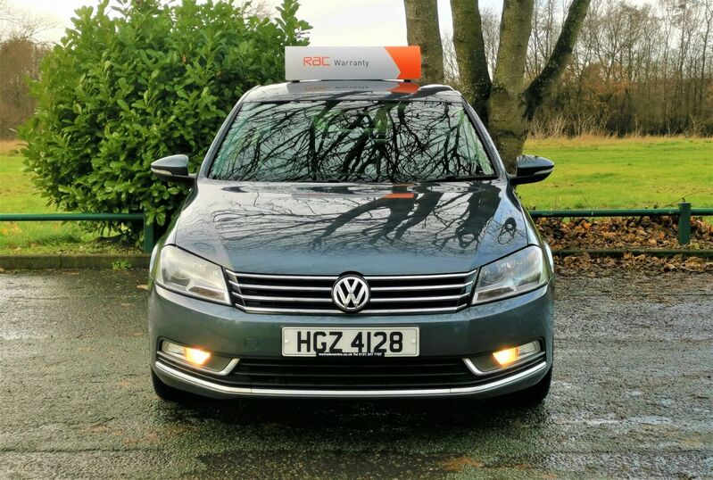 VOLKSWAGEN PASSAT