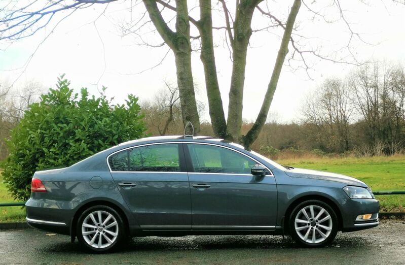 VOLKSWAGEN PASSAT