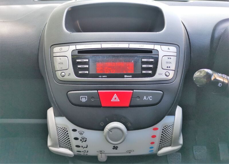TOYOTA AYGO