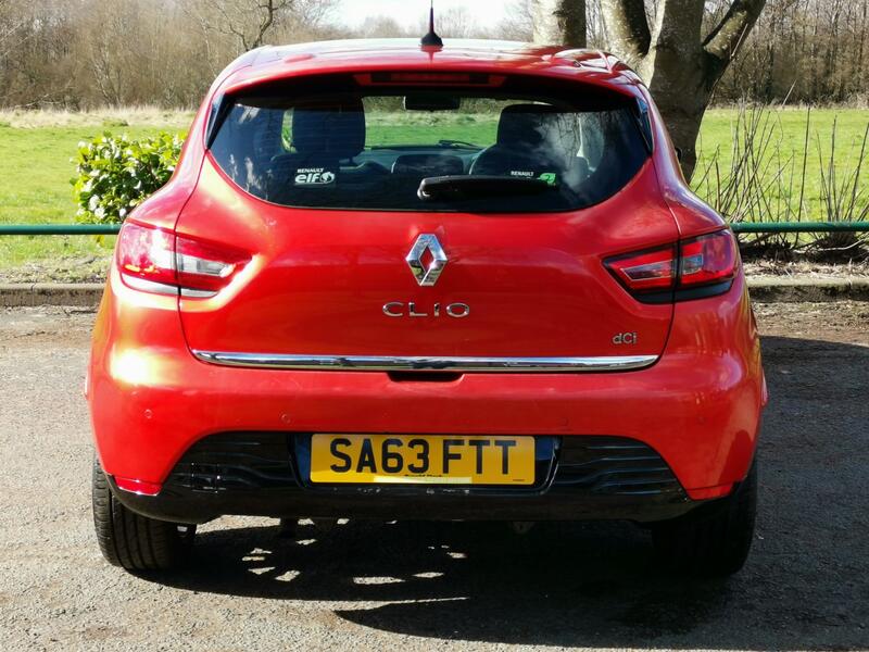 RENAULT CLIO